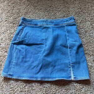 American Eagle Mini Skirt